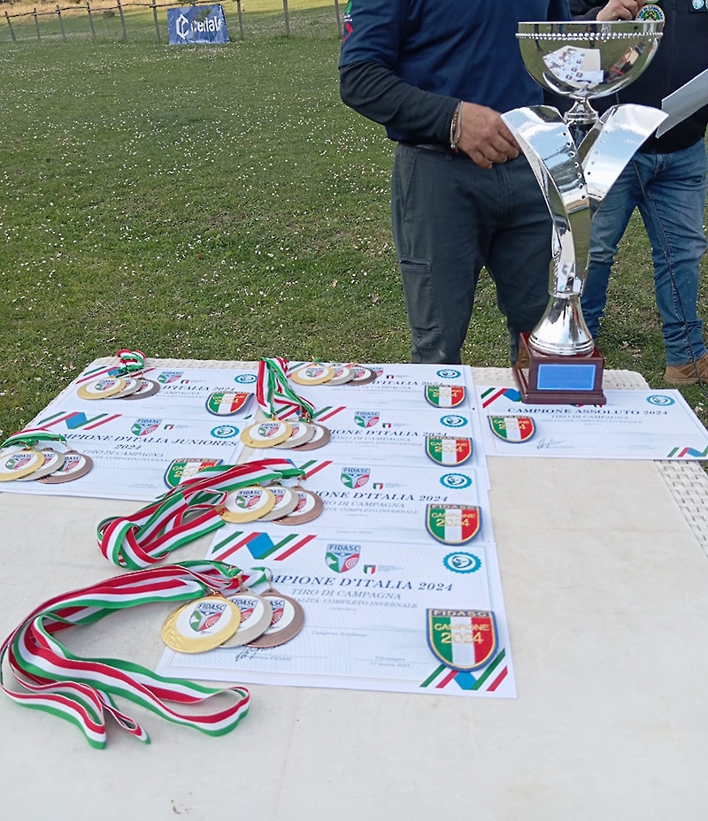 Premiazioni del 10° Campionato Italiano Invernale Completo Open 50-100-200mt