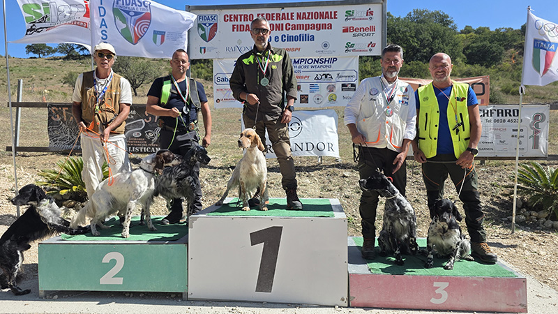 2 Podio Inglesi e squadra Italiana